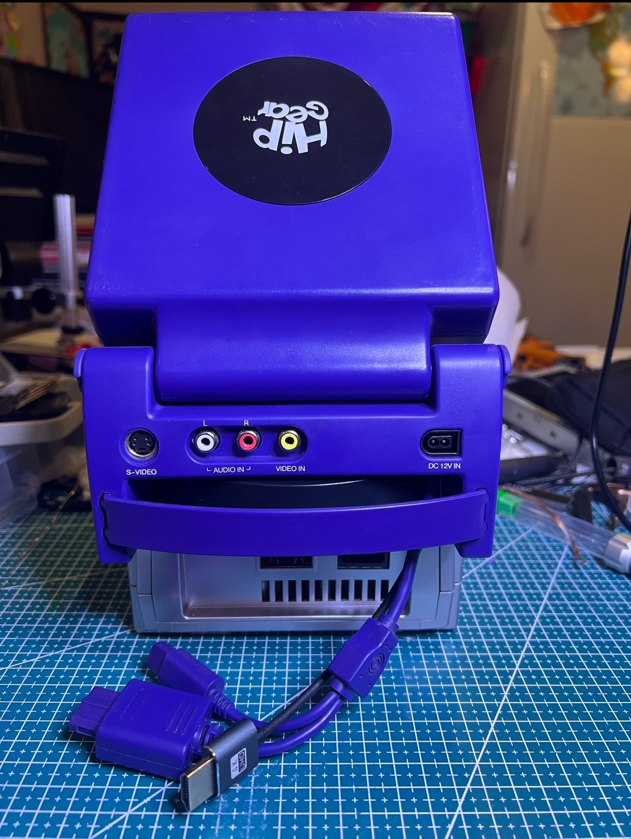 Upgraded GameCube HipGear Screen